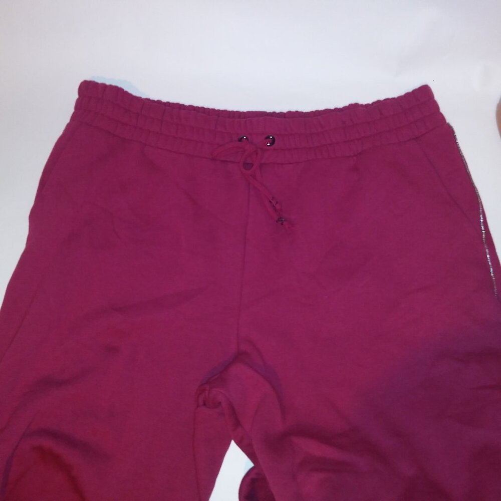 Victoria Secret Jogger Set Crop Top Sweater & Pants XXL 2X Berry Rhinestone Blin - Picture 9 of 12